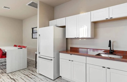 Desert View Village House | Private Pickleball Court, Pool & HotTub, Fire Pit +