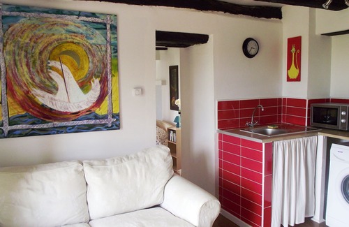 Rouffignac-Saint-Cernin-de-Reilhac Cottage | PRIVATE POOL! Old Barn. With Stunning Views of the Chateau and the Valley