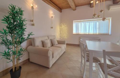 Monte San Pietrangeli House | Private Pool & Jacuzzi with View by Host Hero