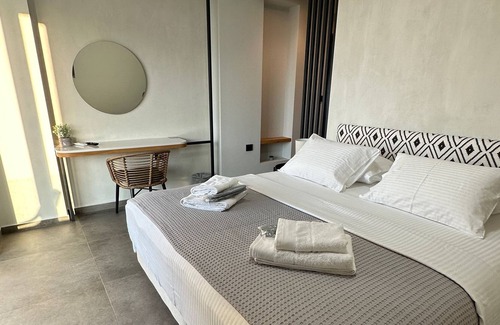 Trachilos Villa | Private Pool, 10 minutes walk from the beach, 3 bedroom villas