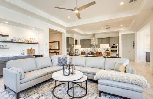 Palm Valley House | Private Pool and Grill Modern Goodyear Retreat