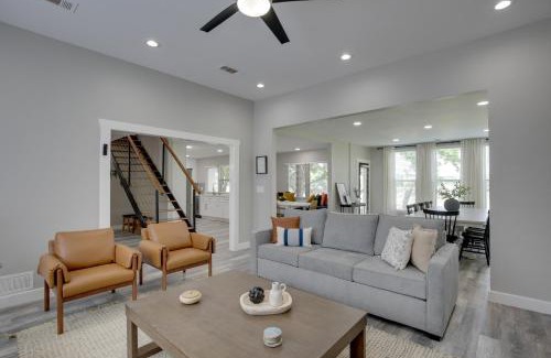 Kemp House | Private Pool and Guest House Spacious Kemp Home!