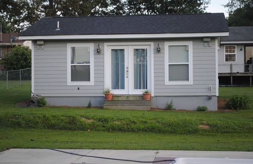 Florence Apartment | Private Pool House in Florence, AL