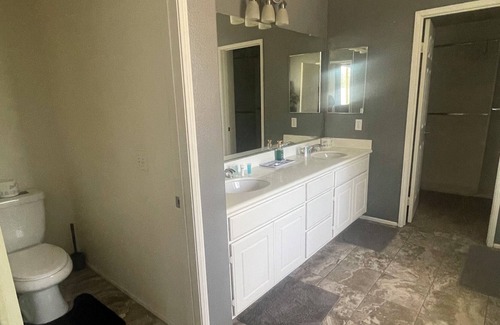 Glen Avon House | Private pool/jacuzzi Home away from Home