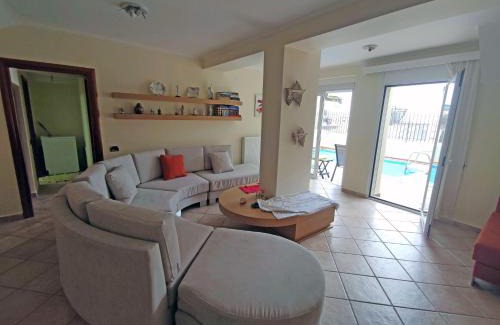 Ano Kipseli Villa | Private pool & Panorama View on Athens center Hill