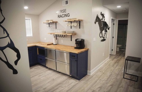 Charles Town House | Private Pool & Spa Near Casino 1 p.m. Check-in/Out, Cozy Pool & Hot Tub Retreat by Casino