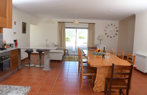 Alvaiazere Villa | Private Pool - spacious, light and airy holiday villa