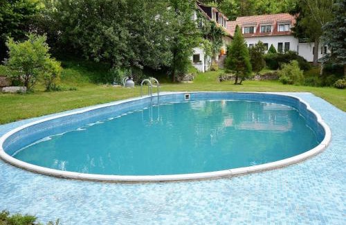 Bechyne Villa | Private Pool & Terrace Stay