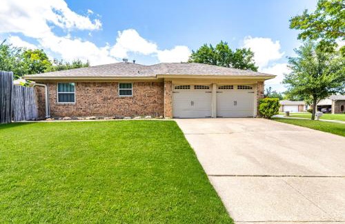 North Richland Hills House | Private Pool, Entire House, In the Center of DFW