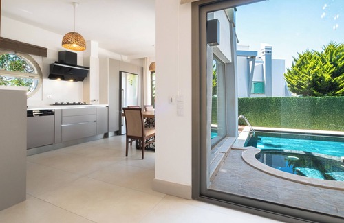 Konacık Villa | Private Pool Villa Capella