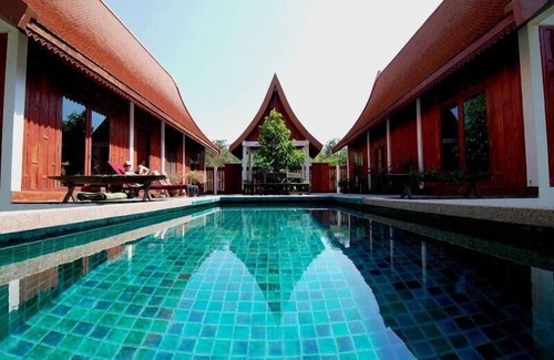 Um Chan House | Private pool villa in the countryside. Full board.