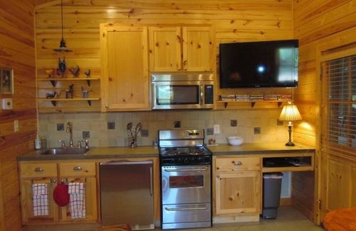 Oxford Cottage | Private & Quaint Barn-Cottage only 6.9 miles from the Oxford Square!