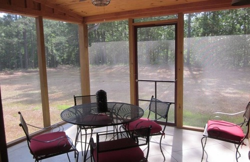 Oxford Cottage | Private & Quaint Barn-Cottage only 6.9 miles from the Oxford Square!