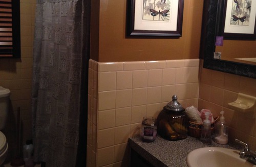 Westfield House | Private, Quiet Room In A Home In The Suburbs. Easy Access To Main Interstates