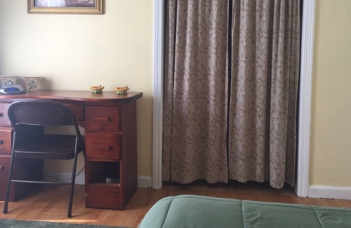 Westfield House | Private, Quiet Room In A Home In The Suburbs. Easy Access To Main Interstates