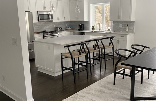 Fairfield House | Private Renovated Home Convenient to Sacred Heart & Fairfield Universities