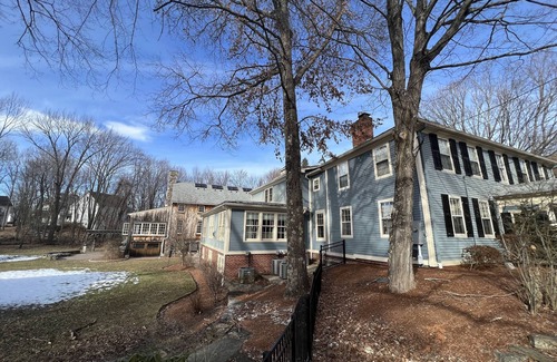 Barre House | Private Resort Like Getaway - Close to Wachusett Mountain Ski Resort!
