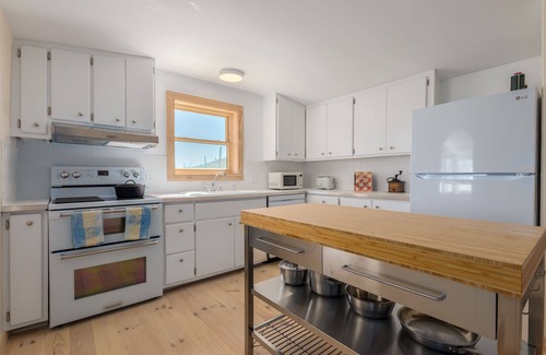 Cave Creek Cottage | Private,romantic and charming mid-century cottage with panoramic views