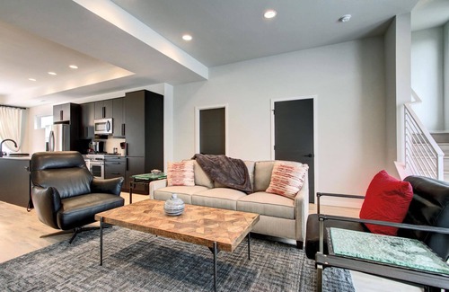 West Colfax House | Private Roof! Gorgeous Views! Walk to Lake & Entertainment