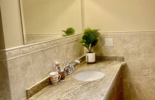 Moncton Resort | Private room ∙ 2 guests