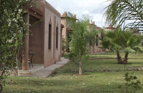 Issen Resort | Private room ∙ 4 guests