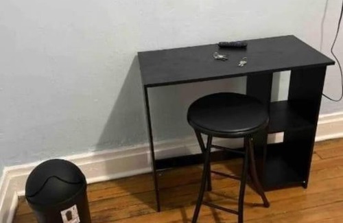 Weequahic House | Private room in newark#2