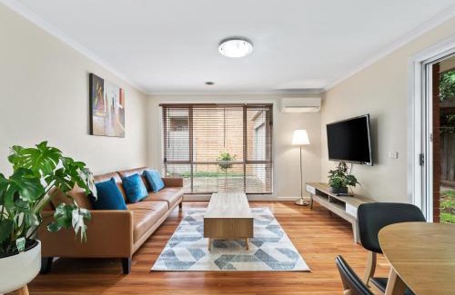 Clayton House | Private Room No.2 beside Monash University, Clayton