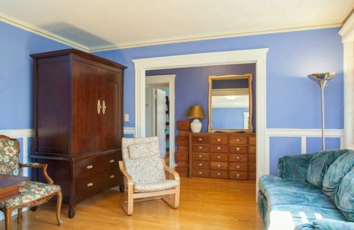West Cambridge Resort | Private room ∙ 2 guests