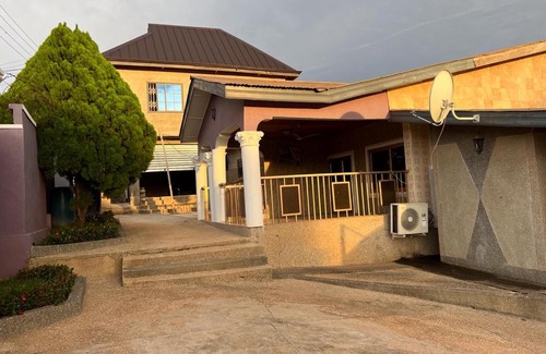 Kumasi Apartment | Private Rooms in Kumasi - RCF PROPERTY MANAGEMENT LTD
