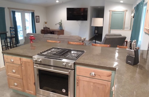 San Miguel House | Private, rural 2 bedroom home (3rd bedrmn optional) with hot tub in wine country