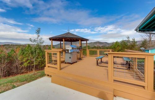 Copperhill House | Private Saltwater Pool Mtn-View Copperhill Home