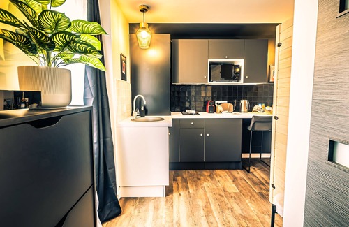 Saints Apartment | Private spa - Le Secret- LoveSparadise