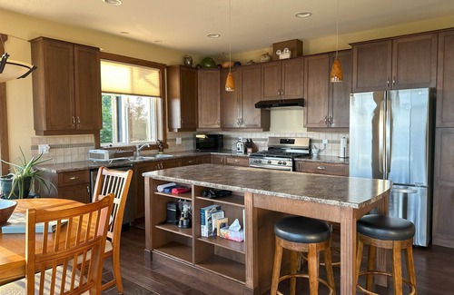 Juan de Fuca Electoral Area House | Private spacious suite w/stunning ocean views, large deck, close to beach
