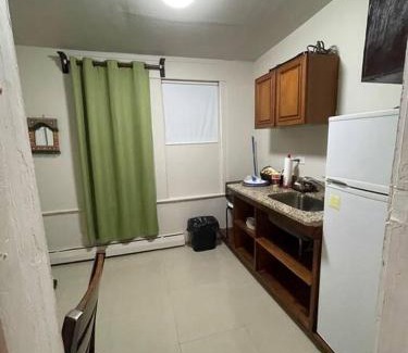 Queens Apartment | *PRIVATE* Studio 5 minutes from LGA/US Open