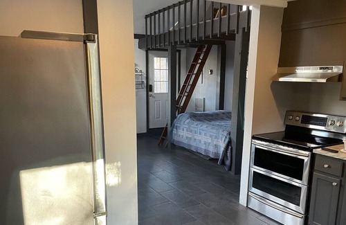 Cold Spring Cottage | Private studio cottage, completely redone