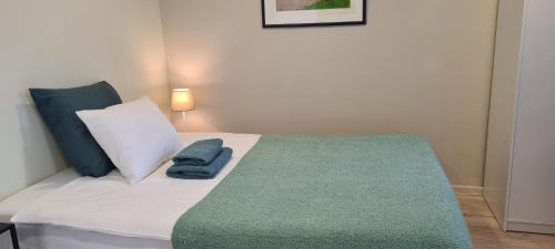 Beersel Apartment | Private studio near train station & Sonian Forest