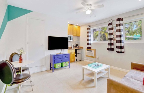 Nurmi Isles Apartment | Private Studio Near Beach and Las Olas