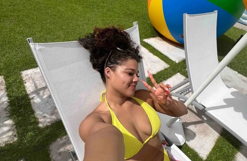 Mucarabones Apartment | Private Studio, with to much space at the gardens and many amenities like pool.