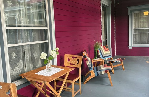 Worcester Apartment | Private Tavern, 3 bedrooms, WiFi & AC within an 1800's Victorian
