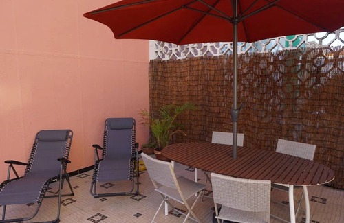 Odivelas Apartment | Private Terrace with Sun 15 minutes from Lisbon and the Airport
