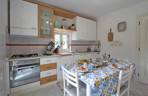 Poveromo Villa | Private Villa for 8 Persons with garden and beach resort
