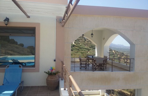 Pefki Villa | Private villa Kefali - private pool - spectacular view