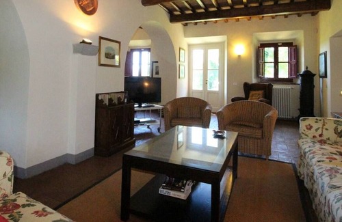 Vicchio Villa | Private villa with swimming pool in Tuscany