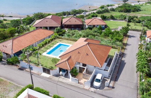 Nagura House | Private villa with a large private pool for one ni/Ishigaki Okinawa