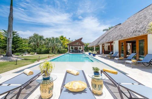 Punta Cana Villa | Private Villa with Incredible Pool, maid, jacuzzi - Cap Cana Resort