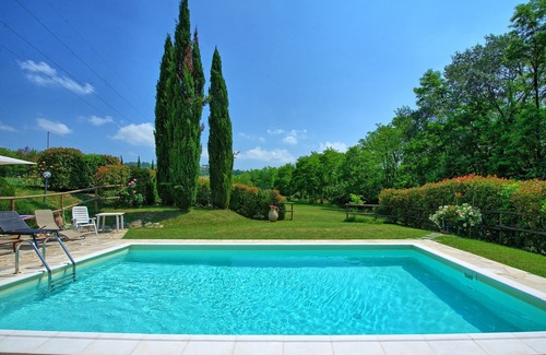 Certaldo Villa | Private Villa with private pool, A/C, WIFI, TV, patio, panoramic view, close to San Gimignano