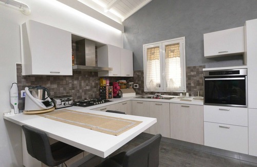 Solarino Villa | Private Villa with private pool, A/C, WIFI, TV, terrace, pets allowed, panoramic view, parking