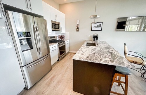 Okanagan-Similkameen House | Private Vineyard Home with Lake View