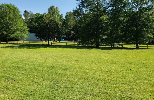 Stemley RV Rental | Private Water Front RV Lot