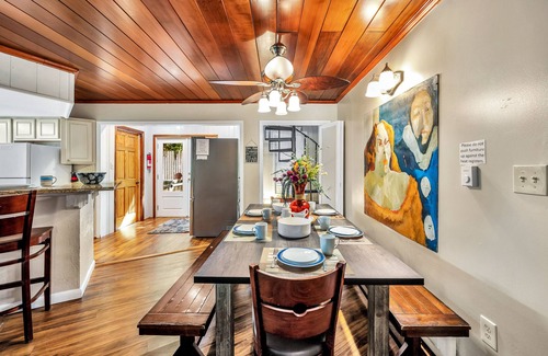 Lake Harmony Estates House | Private Wooded 1 Acre, Hot Tub, Pool Table, Game Room, Near Slopes